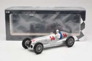 Mercedes W125 #14 Daimler-Benz AG M. von Brauchitsch 2nd Place German GP 1937 Minichamps 1:18 155373114 Metall — bild 6 av 6