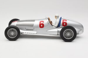 Mercedes W125 #6 Daimler-Benz AG R. Caracciola 2nd Place Eifel Race Nurburgring 1937 Minichamps 1:18 155373106 Metall — bild 3 av 6