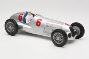 Mercedes W125 #6 Daimler-Benz AG R. Caracciola 2nd Place Eifel Race Nurburgring 1937 Minichamps 1:18 155373106 Metall — bild 4 av 6
