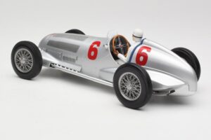 Mercedes W125 #6 Daimler-Benz AG R. Caracciola 2nd Place Eifel Race Nurburgring 1937 Minichamps 1:18 155373106 Metall — bild 5 av 6