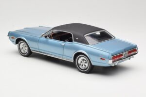 Mercury Cougar XR-7 Blå Sun Star 1:18 1562 Metall — bild 7 av 8