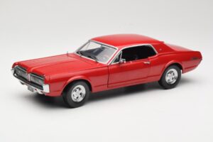 Mercury Cougar XR-7 Röd Sun Star 1:18 1541 Metall