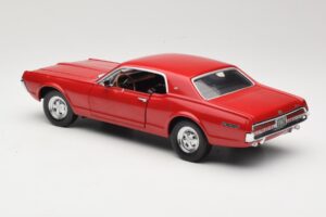Mercury Cougar XR-7 Röd Sun Star 1:18 1541 Metall — bild 7 av 8