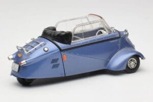 Messerschmitt KR201 Roadster Blå Revell 1:18 08966 Metall — bild 3 av 8