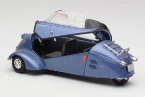 Messerschmitt KR201 Roadster Blå Revell 1:18 08966 Metall — bild 5 av 8