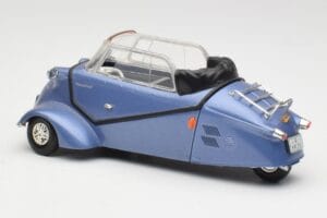 Messerschmitt KR201 Roadster Blå Revell 1:18 08966 Metall — bild 7 av 8
