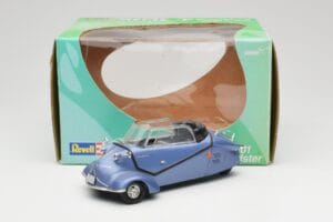 Messerschmitt KR201 Roadster Blå Revell 1:18 08966 Metall — bild 8 av 8