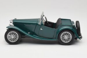 MG TC Midget Shires Green Road Legends 1:18 92468 Metall — bild 4 av 8