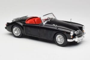 MGA English Roadster Svart Revell 1:18 84559091 Metall — bild 6 av 8