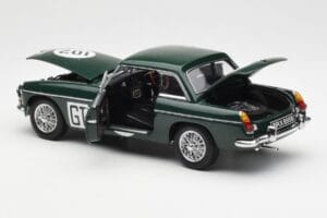 MGB GT Mk2 Nurburgring Grön AUTOart 1:18 86781 Metall — bild 5 av 8