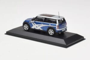 Mini Clubman R55 Cooper S Blue Metallic Onitsuka Tiger Minichamps 1:43 403138676 Metall — bild 3 av 4