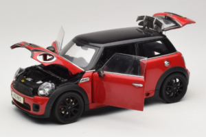 Mini Cooper John Cooper Works R56 Röd & Svart Kyosho 1:18 80430419909 Metall — bild 2 av 8