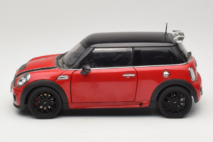 Mini Cooper John Cooper Works R56 Röd & Svart Kyosho 1:18 80430419909 Metall — bild 4 av 8