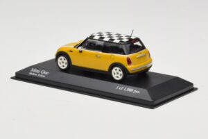 MINI One R50 Gul Minichamps 1:43 431138104 Metall — bild 3 av 5