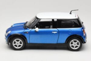 Mini Cooper R50 Blå med Vitt Tak Mondo Motors 1:18 MINI004 Metall — bild 4 av 8