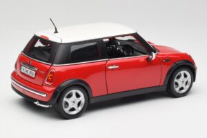 Mini Cooper R50 Röd Maisto 1:18 31619 Metall — bild 5 av 8