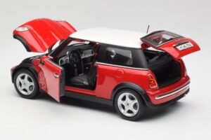 Mini Cooper R50 Röd Maisto 1:18 31619 Metall — bild 7 av 8