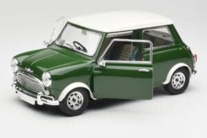 Mini Cooper S British Racing Grön & Old English Vit Solido 1:18 8021 Metall — bild 2 av 8