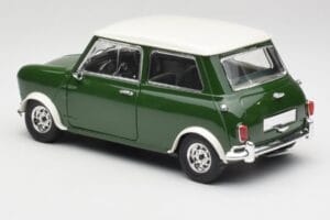 Mini Cooper S British Racing Grön & Old English Vit Solido 1:18 8021 Metall — bild 7 av 8
