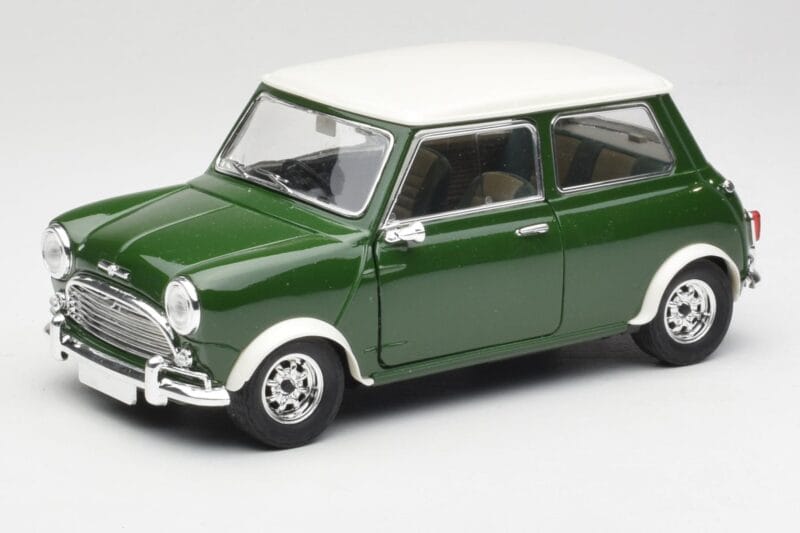 Mini Cooper S British Racing Grön & Old English Vit Solido 1:18 8021 Metall