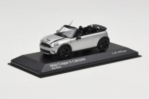 Mini Cooper S R57 Cabriolet Silver Minichamps 1:43 431138830 Metall — bild 2 av 6