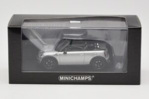 Mini Cooper S R57 Cabriolet Silver Minichamps 1:43 431138830 Metall — bild 4 av 6