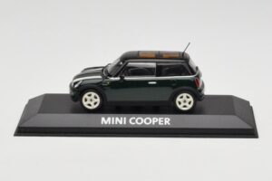 Mini Cooper S R53 Grön Med Ränder Minichamps 1:43 MINI006 Metall