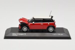MINI Cooper S R53 Röd Minichamps 1:43 431138200 Metall — bild 5 av 5