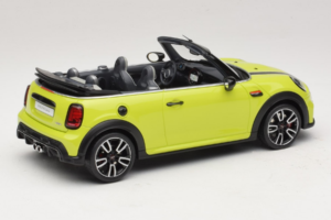 Mini JCW Cabrio F57 Zesty Yellow C5H Otto 1:18 OT1303 Resin — bild 2 av 6