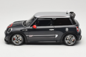 Mini John Cooper Works GP2 R56 Thunder Grey Otto 1:18 OT497 Resin — bild 3 av 6