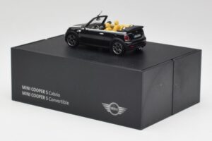 Mini Cooper S R57 Cabriolet Svart Minichamps 1:43 80422148818 Metall — bild 3 av 4