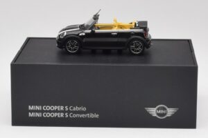 Mini Cooper S R57 Cabriolet Svart Minichamps 1:43 80422148818 Metall
