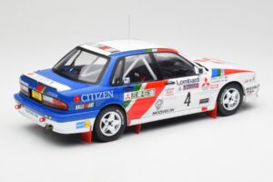 Mitsubishi Galant VR-4 #4 A. Vatanen RAC Rally 1990 IXO 1:18 18RMC192B Metall — bild 2 av 6