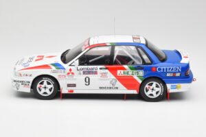 Mitsubishi Galant VR-4 #9 K. Eriksson / S. Parmander RAC Rally 1990 IXO 1:18 18RMC192A Metall — bild 3 av 6