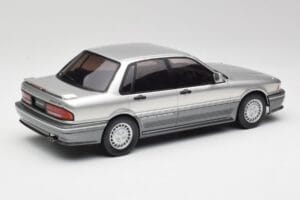Mitsubishi Galant VR-4 Silver IXO 1:18 18CMC191 Metall — bild 2 av 6
