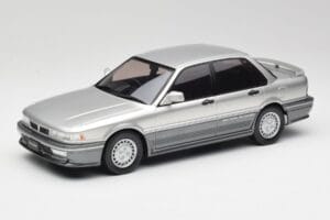 Mitsubishi Galant VR-4 Silver IXO 1:18 18CMC191 Metall
