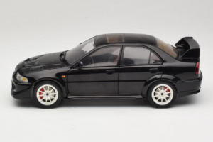 Mitsubishi Lancer Evo VI Tommi Makinen Edition Svart AUTOart 1:18 77158 Metall — bild 4 av 8