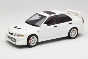 Mitsubishi Lancer Evo VI Tommi Makinen Edition Vit AUTOart 1:18 77157 Metall
