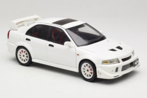 Mitsubishi Lancer Evo VI Tommi Makinen Edition Vit AUTOart 1:18 77157 Metall — bild 6 av 8