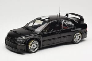Mitsubishi Lancer Evolution WRC Plain Body Svart AUTOart 1:18 80528 Metall