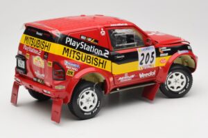 Mitsubishi Pajero Rallye Raid #205 Paris-Dakar Rally 2001 Solido 1:18 9022 Metall — bild 3 av 8