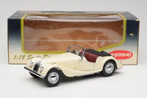 Morgan 4/4 Series II Vit Kyosho 1:18 08111W Metall — bild 8 av 8