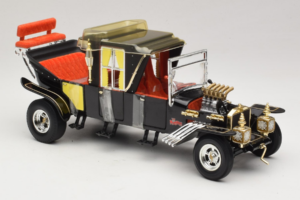 Munsters Koach Svart ERTL 1:18 33036 Metall — bild 4 av 6