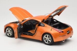Nissan 350Z Z33 Sunset Orange AUTOart 1:18 77312 Metall — bild 5 av 8
