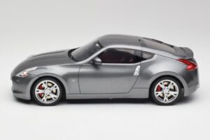 Nissan 370Z Z34 Gun Metallic Otto 1:18 OT465 Resin — bild 3 av 6