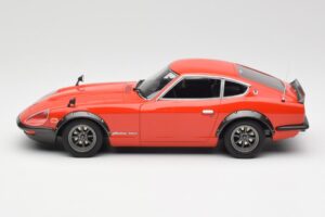Nissan Fairlady 240ZG Röd Otto 1:18 OT457 Resin — bild 3 av 6