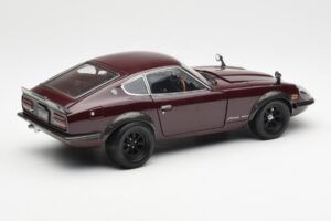 Nissan Fairlady 240ZG Brun Kyosho 1:18 08217M Metall — bild 3 av 8