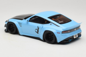 Nissan Fairlady Z RZ34 Pandem China Blue Black GT Spirit 1:18 GT943 Resin — bild 5 av 6