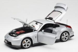 Nissan Fairlady Z Z34 NISMO Type 380RS Silver AUTOart 1:18 77401 Metall — bild 2 av 8