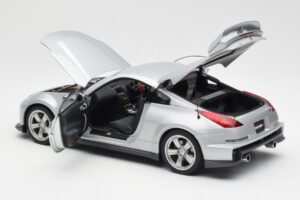 Nissan Fairlady Z Z34 NISMO Type 380RS Silver AUTOart 1:18 77401 Metall — bild 5 av 8